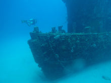 Load image into Gallery viewer, 4 Tank Private Scuba Charter Deposit (6 diver max)