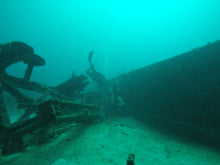 Load image into Gallery viewer, 4 Tank Private Scuba Charter Deposit (6 diver max)